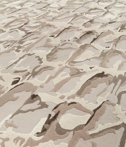 Tapis de luxe Felicia Aroney 2 blanc sur blanc, tapis design fait main en laine de Nouvelle-Zélande de qualité supérieure pour la décoration moderne du salon - Product Image 2