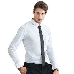 Camicia da <span class=keywords><strong>Uomo</strong></span> Antirughe a Maniche Lunghe con Logo Ricamato Personalizzato, Vestibilità <span class=keywords><strong>Slim</strong></span>, Formale e Casual, Bianca e Nera - Product Image 1