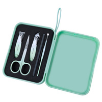 Ensemble de 5 ciseaux à ongles en acier inoxydable avec cure-oreilles, coupe-ongles à tête inclinée, outil de manucure portable, coffret cadeau pour usage domestique