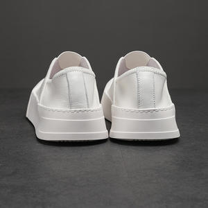 Chaussures derby classiques en cuir pour homme, à lacets, confortables, décontractées, habillées et formelles. - Product Image 4