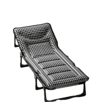 Lit de camping pliable en métal au design moderne avec matelas rembourré, lit simple portable pour le parc et l'hébergement des invités