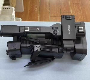 Videocámara Profesional de Alta Calidad PXW-Z190 4K, Videocámara de Mano Z190 con Zoom Óptico de 25x - Product Image 3