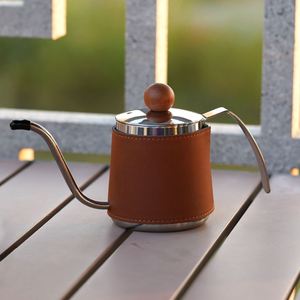 Funda de cuero para cafetera, funda de cuero PU anti-calor, funda de cuero para mini tetera de acero inoxidable - Product Image 1