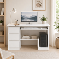 Bureau d'ordinateur minimaliste pour le télétravail, poste de travail moderne avec tiroirs et rangements ouverts