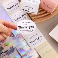 Autocollant holographique résistant à l'huile pour la décoration de gâteaux, les emballages cadeaux et la fermeture des bougies – Idéal pour les pâtisseries et les boutiques.