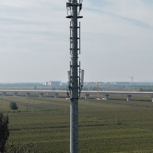 Neuer kunden spezifischer wind dichter, langlebiger, verzinkter Telekommunikations-Monopol turm ISO9001-zertifizierter 50-jähriger lebenslanger Turm - Product Image 1
