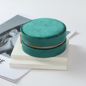 Caja de Almacenamiento de Joyas de Terciopelo para Viaje con Logotipo Personalizado, Mini Caja de Joyería Portátil para Pendientes, Collares y Colgantes - Product Image 3