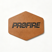 Écussons personnalisés en cuir PU avec logo, étiquettes écologiques thermosoudées pour chapeaux, étiquettes de vêtements, accessoires de confection à coudre, vente en gros OEM