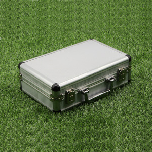 Juego <span class=keywords><strong>de</strong></span> 6 Bolas <span class=keywords><strong>de</strong></span> <span class=keywords><strong>Petanca</strong></span> Deportivas y <span class=keywords><strong>de</strong></span> Entretenimiento en Aleación, Presentadas en Estuche <span class=keywords><strong>de</strong></span> Aluminio - Product Image 4