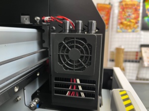 Stampante UV Flatbed da Tavolo A3 ad Alta Precisione per Cover di Telefoni, Acrilico e Legno - Product Image 6