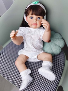 Poupées Bébé <span class=keywords><strong>Reborn</strong></span> Réalistes Noires en Vinyle Faites à la Main, Modèle de Jouet Souple 3D Peint avec Yeux Ouverts et Cheveux Changeables - Product Image 2