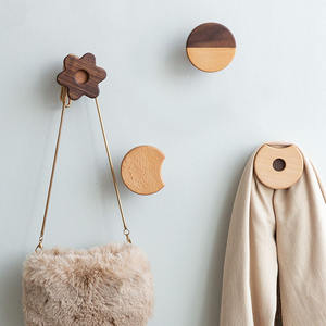 Crochets à vêtements en bois décoratifs pour la maison, porte-manteau simple, porte-serviettes, porte-chapeau, support mural en bois massif, style nordique - Product Image 5