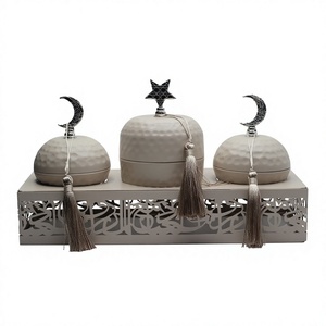 Bols de service ronds islamiques avec couvercle, décor étoile et lune, pompons, design oriental pour la vaisselle du Ramadan, bols à dattes - Product Image 1