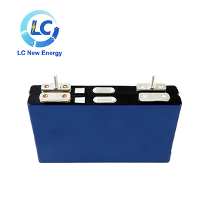 แบตเตอรี่70C ชาร์จซ้ำได้ NMC 3.7V 6.2Ah 5.5Ah ปริซึม6.9Ah แบตเตอรี่ลิเธียมไอออนแบบชาร์จไฟได้ NCM - Product Image 1