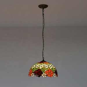 Lámpara de Araña Estilo Tiffany Vintage de 16 Pulgadas LongHuiJing, Lámpara de Araña de Vidrio con Diseño de Tulipán Rojo para Decoración de Hogar, Restaurante o Bar - Product Image 3