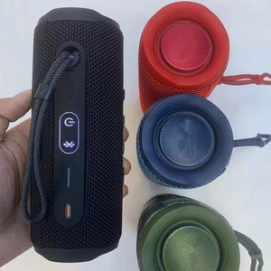 ลำโพงบลูทูธพกพา FLIP6 ขายดี ผ้าหุ้ม ทนทาน ใช้ได้ทั้งในบ้านและนอกบ้าน เสียงเบสหนักแน่น สเตอริโอ ชาร์จไฟได้ ลำโพงมินิ - Product Image 4