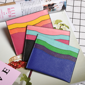 <span class=keywords><strong>Petit</strong></span> portefeuille <span class=keywords><strong>porte</strong></span>-cartes en cuir de luxe pour femmes Style multicolore à la mode avec logo personnalisé Joli sac pour femmes pour cartes de crédit - Product Image 2
