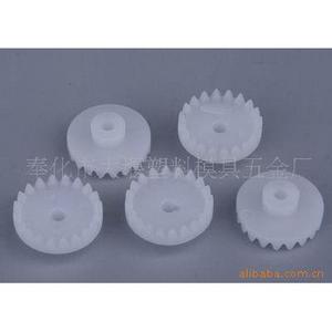 เฟืองพลาสติกแบบ Crown Gear ขนาด 0.5 โมดูลัส 15 ฟัน สำหรับงานของเล่น การประมวลผลชิ้นส่วนมาตรฐานตามแบบร่าง หรือ - Product Image 2