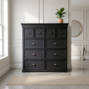 Armoire élégante en bois à 10 tiroirs – 4 tiroirs petits et 6 tiroirs moyens, Radiata/MDF, poignées robustes en alliage, blanc/noir - Product Image 1