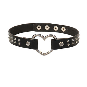 Punk nightclub girl <b>black</b> PU leather <b>heart</b>-shaped choker for women, collarbone necklace, leg ring decoration, role-playing - Product Image 3