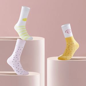 3 paires de chaussettes de sport antidérapantes fantaisie Ramen japonais - Product Image 3