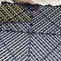 Panneaux de plancher de garage en plastique PP à emboîtement modulaire Intérieur Extérieur Magasin de voitures Parking Plancher Dalle Pavimento pour parking