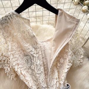 Robe longue plissée d'été à col rond pour femme, style tunique, avec patchwork et dentelle - Product Image 6