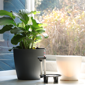 Leizisure Prix d'usine Pays <span class=keywords><strong>Pot</strong></span> de fleur <span class=keywords><strong>en</strong></span> plastique Simple Rond Grand Calibre Jardinière d'arbre auto-arrosante pour <span class=keywords><strong>plante</strong></span> d'extérieur - Product Image 2