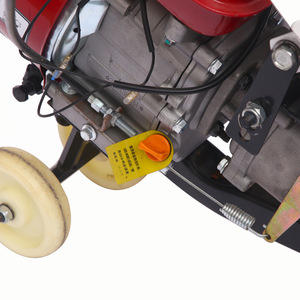 Motocoltivatore Professionale con Profondità Regolabile, Motore a 4 Tempi da 196CC, Ideale per Terreni Asciutti e Colline - Product Image 4