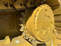 Bulldozer polyvalent d'occasion 2023 CATERPILLAR D6 XE LGP, engin de terrassement avec lame PAT et fonction d'inclinaison