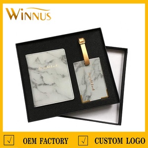 Biểu Tượng Tùy Chỉnh Quà Tặng Thẻ Du Lịch Ví Hộ Chiếu Trường Hợp Bảo Vệ Màu Đen Màu Hồng PU Da Bìa Hộ Chiếu Hành Lý Tag Và Người Giữ Hộ Chiếu - Product Image 6