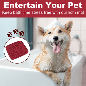 2024 nouvelle planète chat et chien tapis de léchage Silicone nourriture lente ventouses pour animaux de compagnie plaque de léchage couverts chat et chien ventouses - Product Image 2