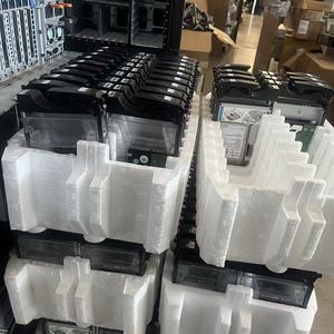 Goede kwaliteit en prijs van EMC VMAX 300G 15K <span class=keywords><strong>2</strong></span>,5-inch naar <span class=keywords><strong>3</strong></span>,5-inch 005050981 harde schijf - Product Image 2