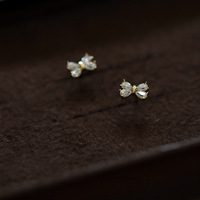 Boucles d'oreilles mini nœud papillon en argent sterling 925 plaqué or 14 carats avec zircone cubique pour femme, bijoux fins pour fêtes, sertissage clos, vente en gros (dropshipping)