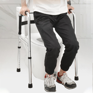 Andador con Altura Ajustable y 8 Niveles de Ajuste para Apoyo a la Movilidad de Personas Mayores - Product Image 1