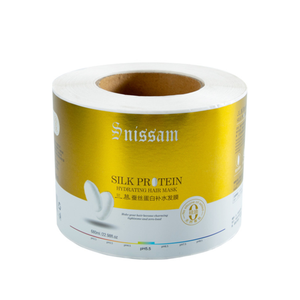 Diseño gratuito Impresión personalizada Impermeable Laminación mate Lámina dorada Etiqueta PP para etiquetas de botellas cosméticas - Product Image 2