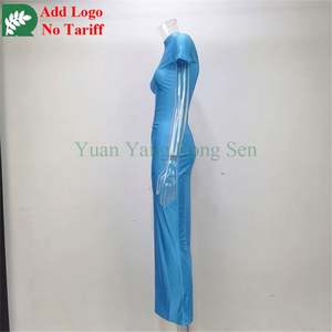 2025 Ins Offre Spéciale sexy jupe longue camisole col en v profond coupe ajustée femmes tenue décontractée <span class=keywords><strong>pas</strong></span> <span class=keywords><strong>cher</strong></span> vêtements <span class=keywords><strong>grossiste</strong></span> - Product Image 1