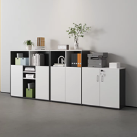 Meuble de classement commercial en bois massif au design moderne avec éléments transparents, modèle bas à poser au sol avec tiroirs