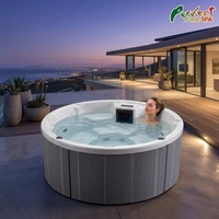 Projet d'hôtel de luxe : Spa extérieur à température constante, bain à remous, baignoire d'hydrothérapie avec système de jets d'air à 24 jets