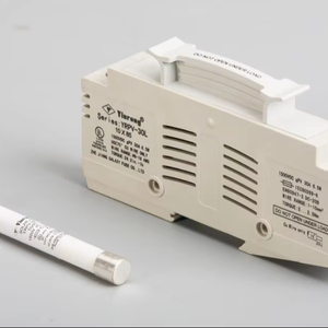 Galaxy YRPV-30L 30A 1500V <span class=keywords><strong>DC</strong></span> IP65ผู้ถือฟิวส์อินไลน์สวิตช์ขั้วต่อฟิวส์สำหรับสตริง PV แรงดันไฟฟ้าต่ำ - Product Image 1