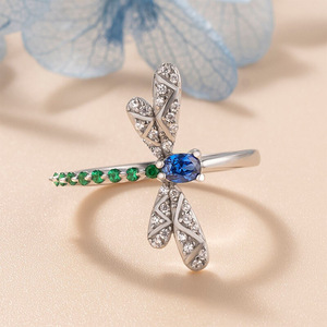 Anello con Design a Libellula, Stile Colorato, Anello da Dito per Donne - Product Image 2