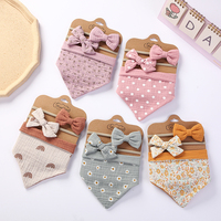 Lot de 3 bavoirs brodés en mousseline double face pour nourrissons et tout-petits, vêtements pour enfants Burp avec 2 nœuds pour filles