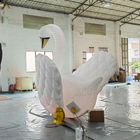 Modèle animal gonflable d'événement portatif de partie allumant le cygne gonflable d'oie de cygne pour la décoration
