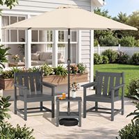 Chaise de bistrot d'extérieur en HDPE, surface imitation bois, dossier incliné, siège surdimensionné, résistante aux intempéries, capacité 360 lbs, pour terrasse et jardin