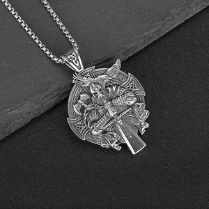Collier Odin, <span class=keywords><strong>Dieu</strong></span> Père, en acier inoxydable, collier <span class=keywords><strong>viking</strong></span> nordique, hache Ragnar, mythologie, collier avec pendentif oiseau corbeau - Product Image 2