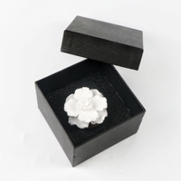 Diffuseur de parfum artisanal en porcelaine et céramique, avec fleurs parfumées, base en bois, pour aromathérapie à domicile et huiles essentielles
