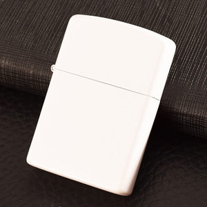 Encendedor de Metal de Lujo al por Mayor, Diseño Clásico Personalizado, Encendedor de Queroseno a Prueba de Viento para Cigarrillos - Product Image 2