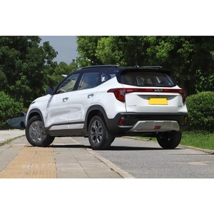 รถยนต์มือสอง Kia Seltos รุ่น Deluxe ปี 2023 ใช้เชื้อเพลิงเบนซิน รถ SUV สำหรับผู้ใหญ่ - Product Image 6