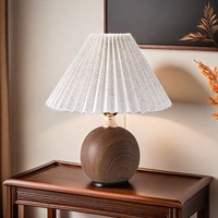 Lampe de chevet en fer post-moderne, lumière de nuit chaude et romantique, décoration de salon, bureau, lampe de table LED atmosphérique