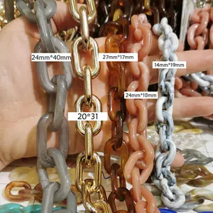 Wholesale quality acrylic bag chain, colorful plastic connection accessories, U detachable chain acrylic purse chain 31*20mm